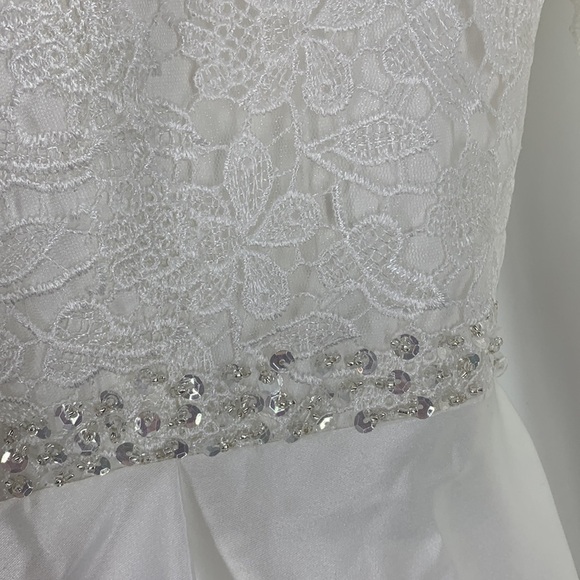 MISS.VEIL LACE HIGH NECK HIGH LOW WEDDING DRESS NEW WITH TAGS - Picture 7 of 14